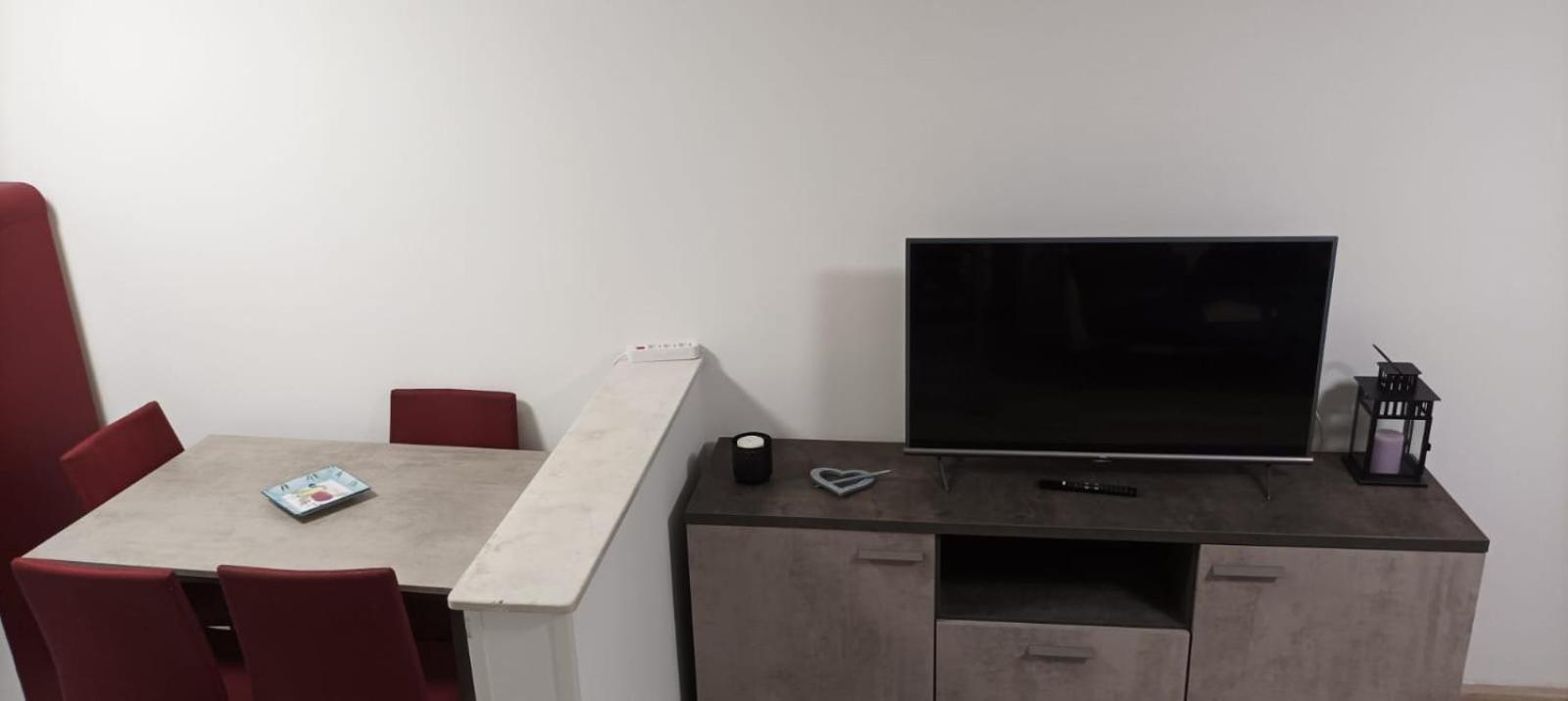 Romane Apartment *